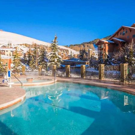 Studio 211 - Perfect Location With Pool And Hot Tub 克雷斯特德比特 外观 照片