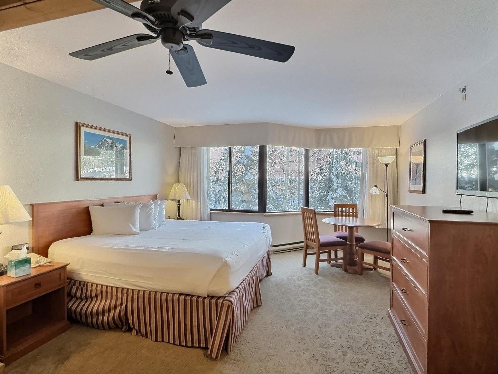 Studio 211 - Perfect Location With Pool And Hot Tub 克雷斯特德比特 外观 照片