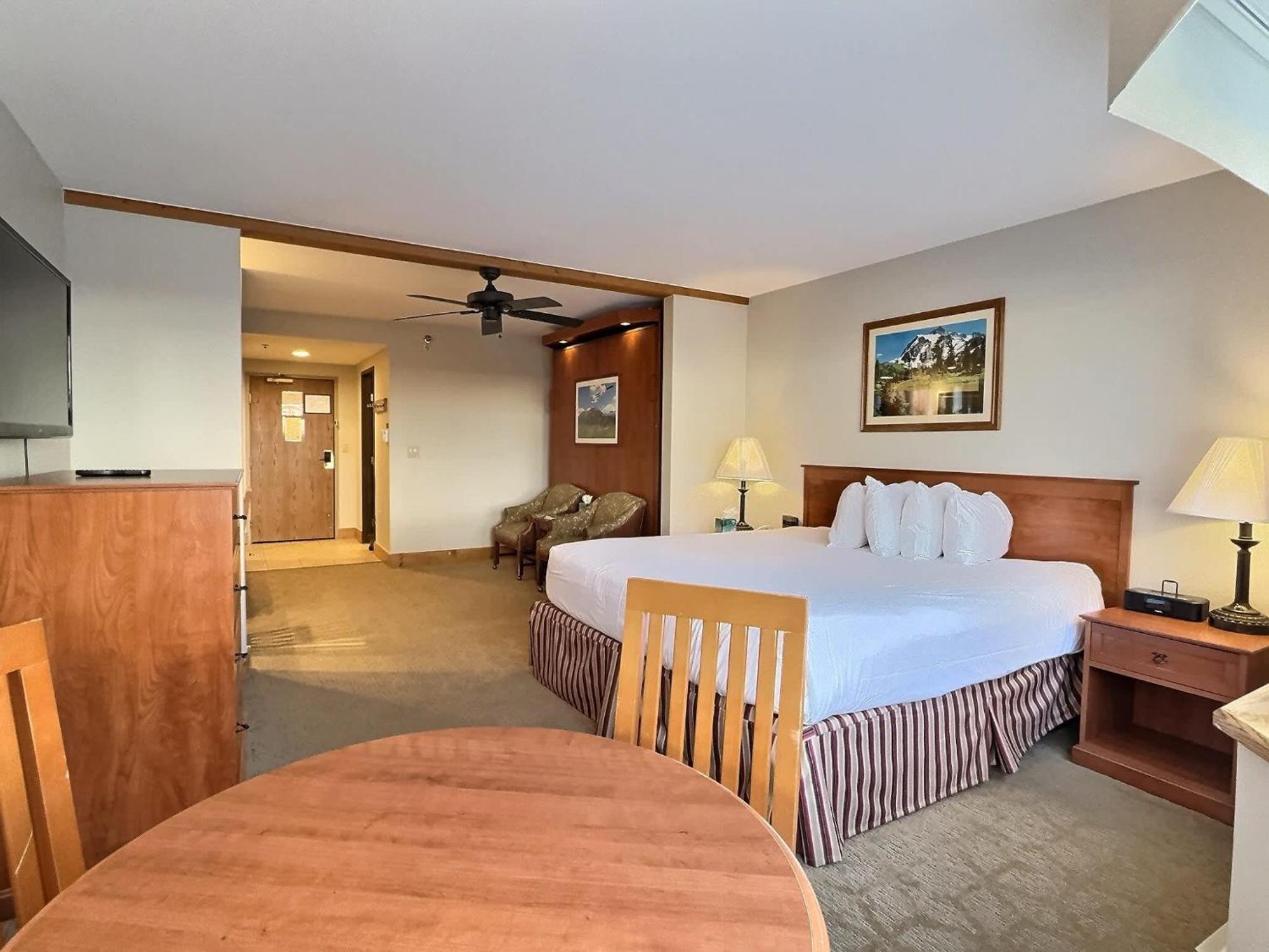 Studio 211 - Perfect Location With Pool And Hot Tub 克雷斯特德比特 外观 照片